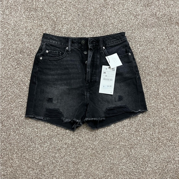 Zara shorts - Picture 1 of 2